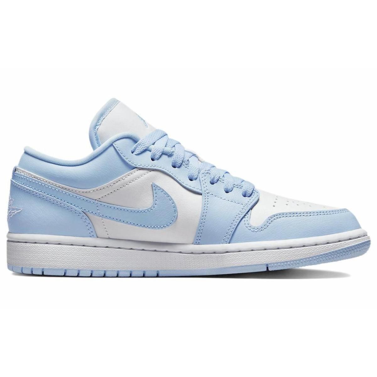Женские кроссовки Air Jordan 1 Low White/Ice Blue