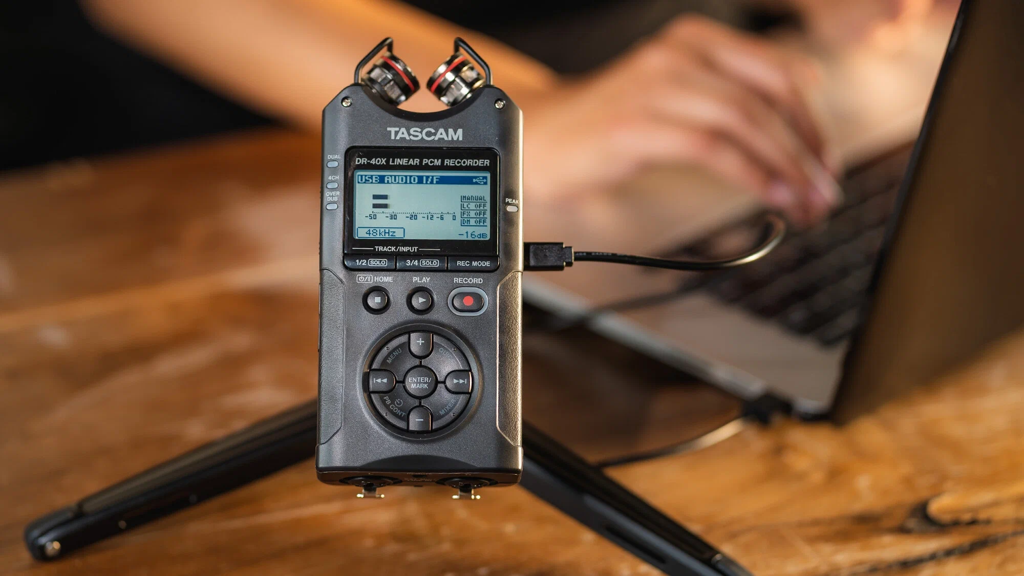 Диктофоны Tascam DR-40X Black