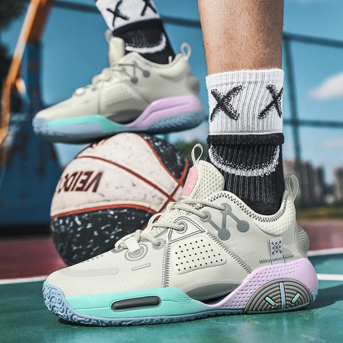 Подростковые кроссовки LiNing All City 9 Grey/Blue/Pink GS