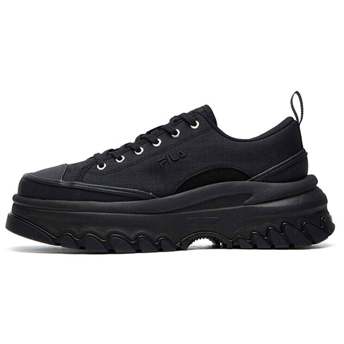 Женские кроссовки FILA Lava Black