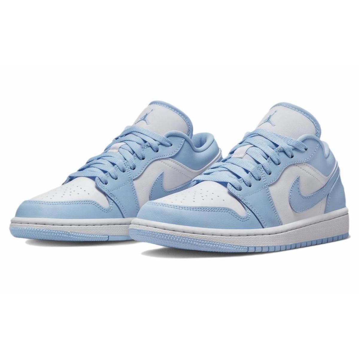 Женские кроссовки Air Jordan 1 Low White/Ice Blue