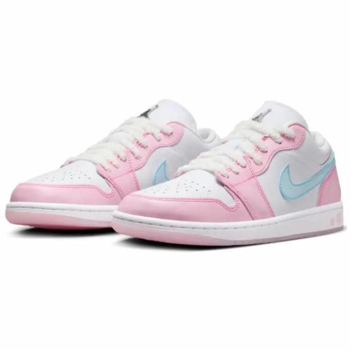 Женские кроссовки Jordan Air Jordan 1 LOW White/Pink Foam/Glacier Blue