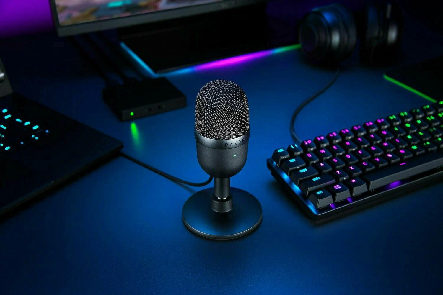 Микрофон Razer Seiren Mini, Classic Black