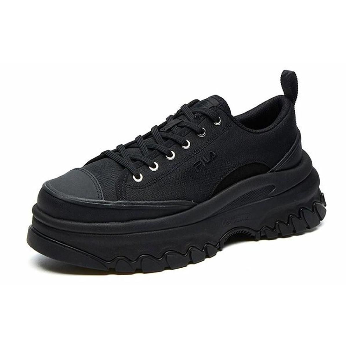 Женские кроссовки FILA Lava Black