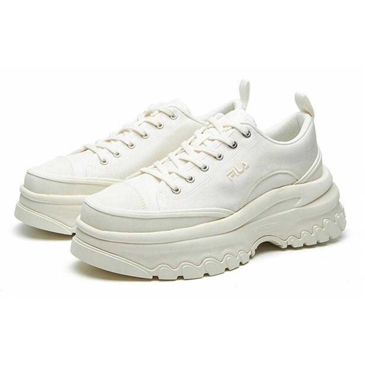 Женские кроссовки Fila Lava White